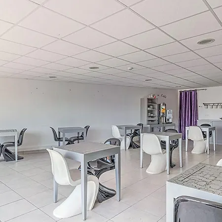 Adonis Le Rouet - Adriana Apartmanhotel 3*