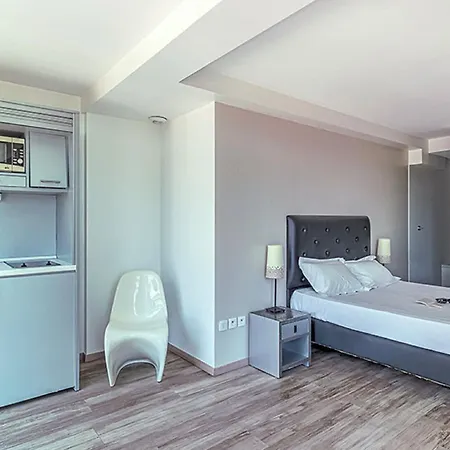 Adonis Le Rouet - Adriana Apartmanhotel 3*
