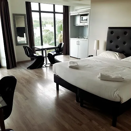 Adonis Le Rouet - Adriana Apartmanhotel 3*