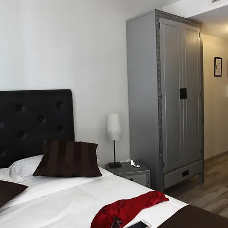 Adonis Le Rouet - Adriana Apartmanhotel 3*