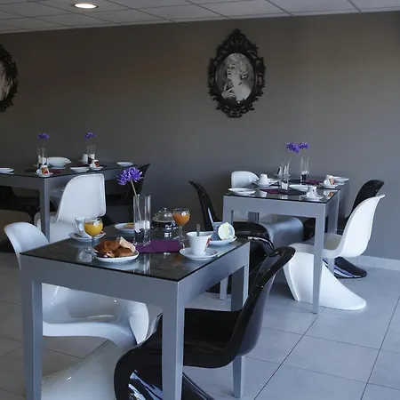 Apartmanhotel Adonis Le Rouet - Adriana Carry-le-Rouet